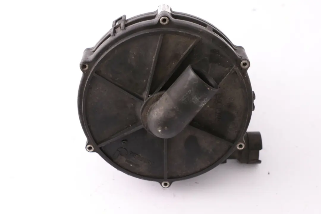 Smog Emission Secondary Air Pump to BMW X5 Series E53 with Part number 1437910 BMW X5 Series E53 Smog Emission Secondary Air Pump - SKU 1437910 - Part number 1437910