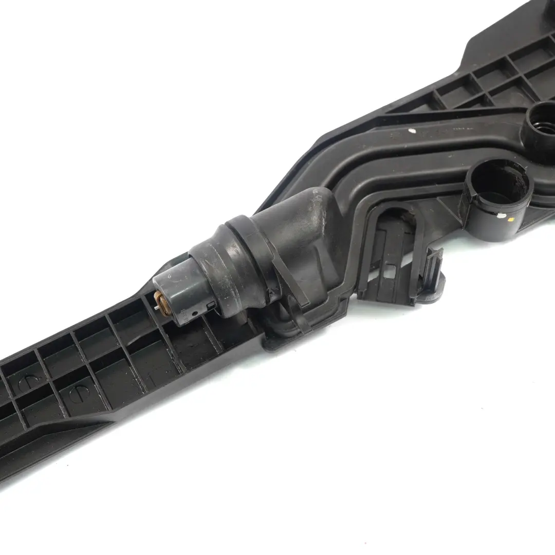 Serbatoio d'acqua espansione liquido refrigerante supporto radiatore per BMW X5 E53 con numero di parte 1438819 BMW X5 E53 Serbatoio d'acqua espansione liquido refrigerante supporto radiatore - SKU 1438819-2 - Numero di parte 1438819