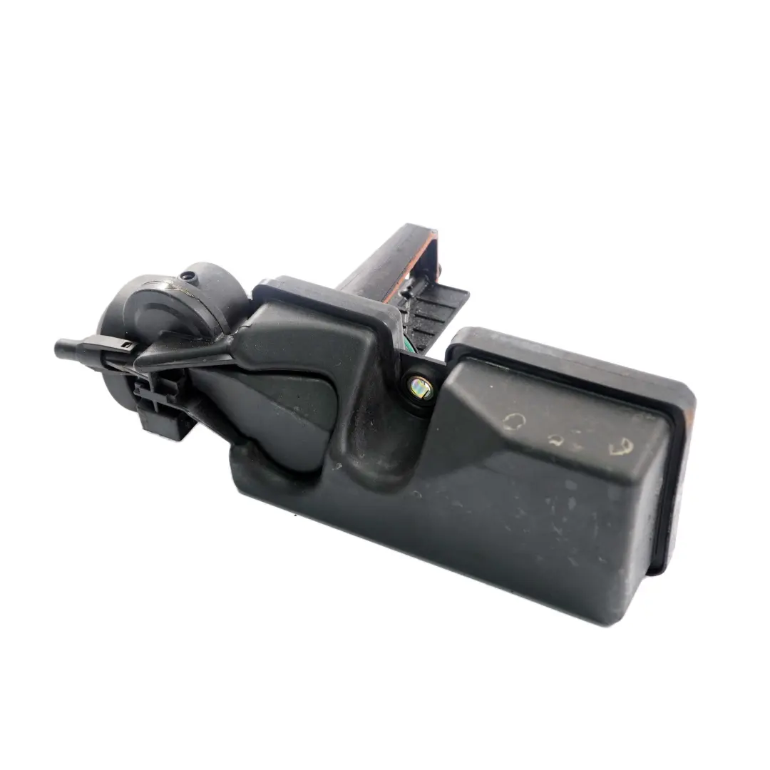 Inlet Manifold BMW E36 E38 E39 E46 M52 Petrol Intake DISA Adjuster Unit to with Part number 1440049 Inlet Manifold BMW E36 E38 E39 E46 M52 Petrol Intake DISA Adjuster Unit - SKU 1440049 - Part number 1440049