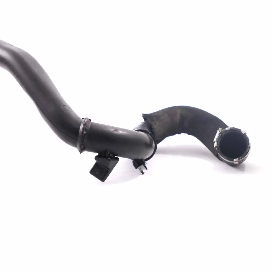 Tuyau d'intercooler turbo pour Renault Trafic II Opel Vivaro A 2.0 DCI à propos du numéro de pièce 144602126R Renault Trafic II Opel Vivaro A 2.0 DCI Tuyau d'intercooler turbo - SKU 144602126R - Numéro de pièce 144602126R