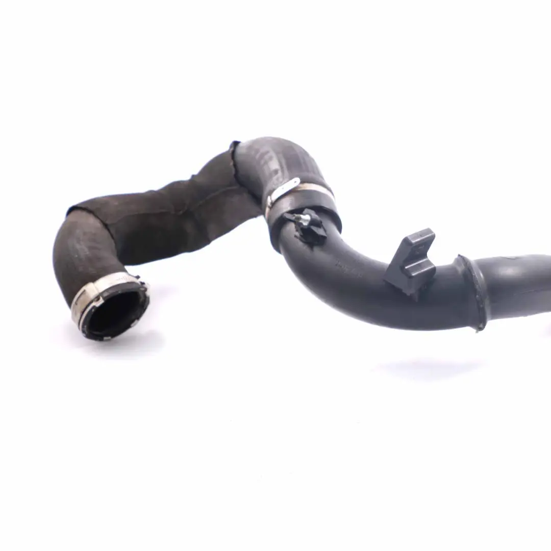 Tuyau d'intercooler turbo pour Renault Trafic II Opel Vivaro A 2.0 DCI à propos du numéro de pièce 144602126R Renault Trafic II Opel Vivaro A 2.0 DCI Tuyau d'intercooler turbo - SKU 144602126R - Numéro de pièce 144602126R