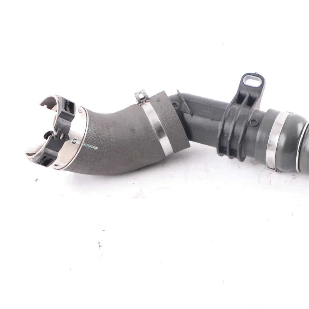 Tubo aria intercooler per Mercedes W177 1.5 Diesel con numero di parte 144607512R Mercedes W177 1.5 Diesel Tubo aria intercooler - SKU 144607512R - Numero di parte 144607512R