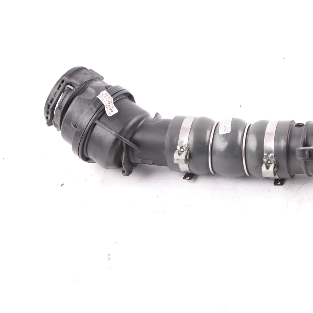 Tubo aria intercooler per Mercedes W177 1.5 Diesel con numero di parte 144607512R Mercedes W177 1.5 Diesel Tubo aria intercooler - SKU 144607512R - Numero di parte 144607512R