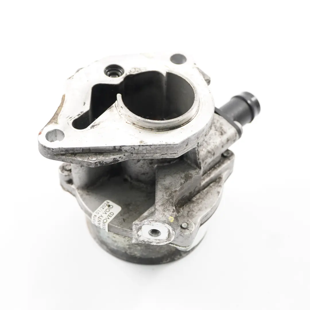 Vacuum Pump to Nissan Qashqai Juke 1.5 dCi Mercedes Renault Diesel with Part number A6072300065 Nissan Qashqai Juke 1.5 dCi Mercedes Renault Diesel Vacuum Pump - SKU 1465000Q2C - Part number A6072300065