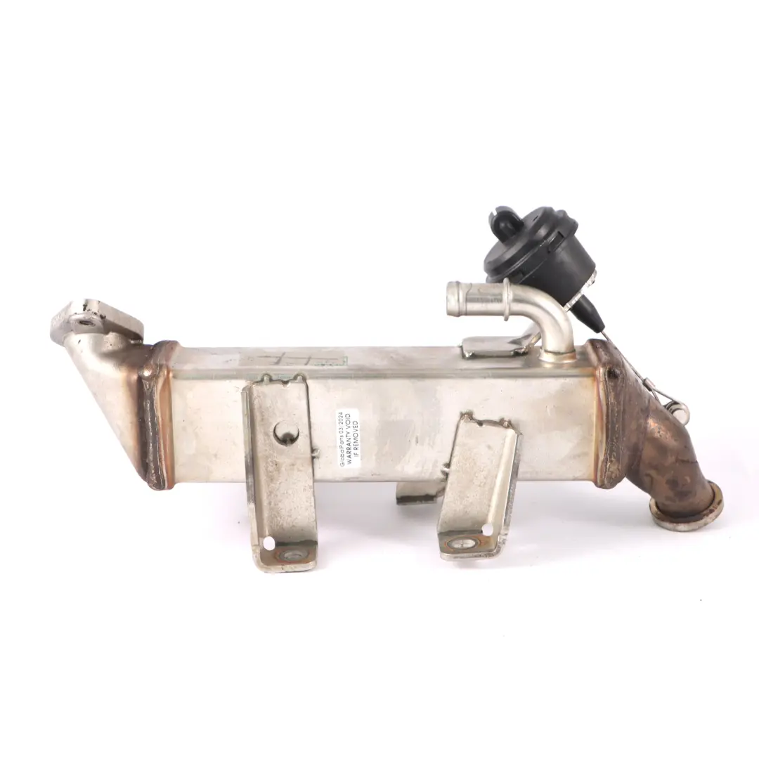 Enfriador EGR para Nissan Qashqai J10 Renault Trafic II Megane III 2.0 dCi con número de pieza 1473500QAB Nissan Qashqai J10 Renault Trafic II Megane III 2.0 dCi Enfriador EGR - SKU 1473500QAB - Número de pieza 1473500QAB