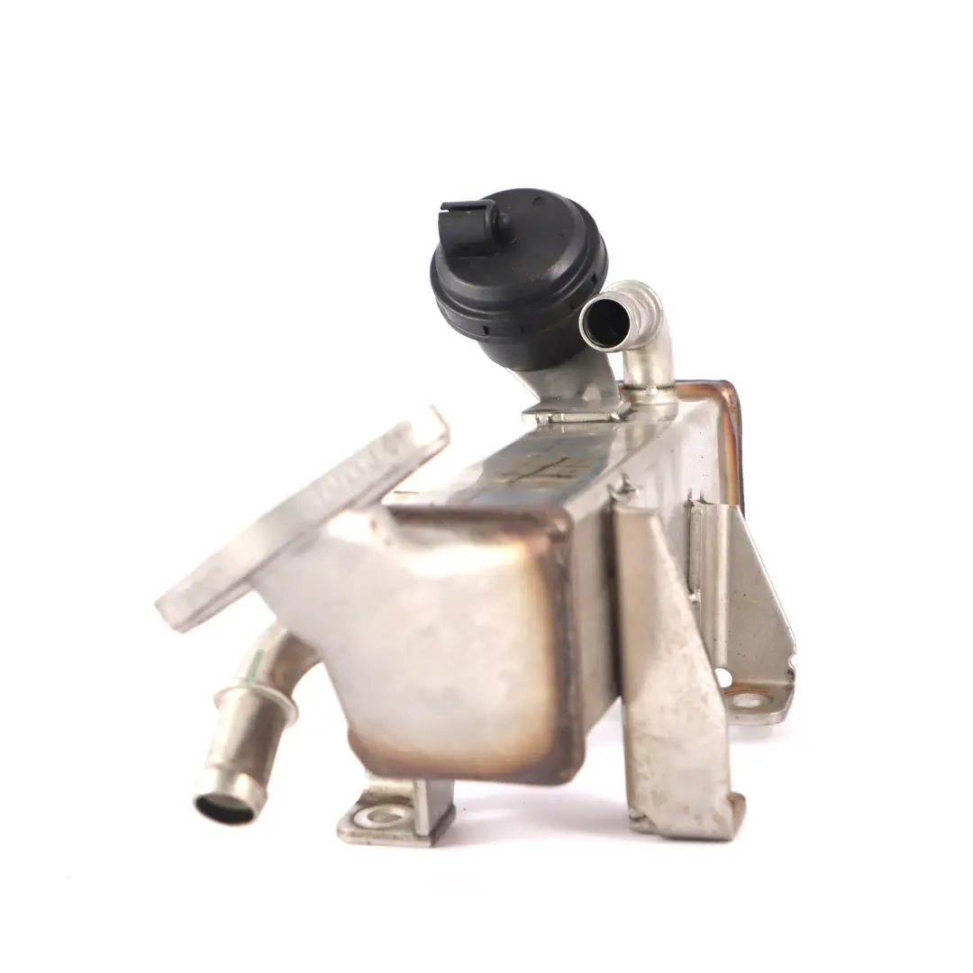 Cooler to Nissan Qashqai J10 Renault Trafic II Megane III 2.0 dCi EGR with Part number 1473500QAB Nissan Qashqai J10 Renault Trafic II Megane III 2.0 dCi EGR Cooler - SKU 1473500QAB - Part number 1473500QAB