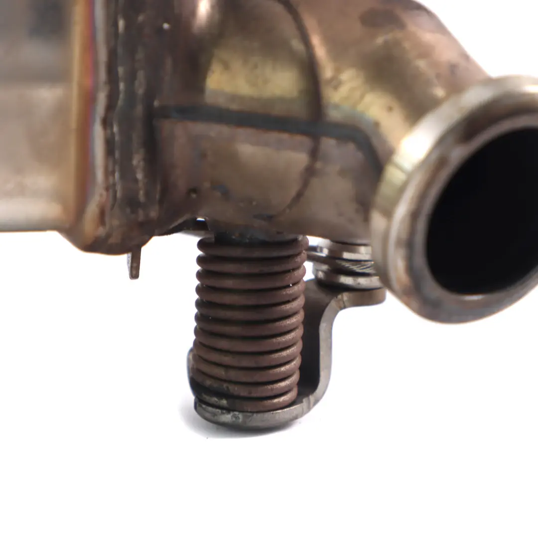 Enfriador EGR para Nissan Qashqai J10 Renault Trafic II Megane III 2.0 dCi con número de pieza 1473500QAB Nissan Qashqai J10 Renault Trafic II Megane III 2.0 dCi Enfriador EGR - SKU 1473500QAB - Número de pieza 1473500QAB