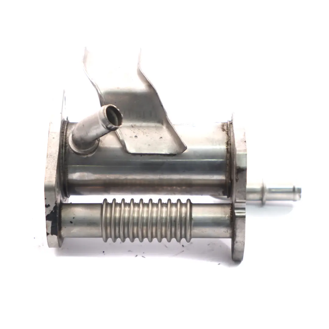 Refroidisseur valve EGR Nissan Qashqai Renault Dacia 1.5 dCi pour à propos du numéro de pièce 1473500QAF Refroidisseur valve EGR Nissan Qashqai Renault Dacia 1.5 dCi - SKU 1473500QAF-1 - Numéro de pièce 1473500QAF