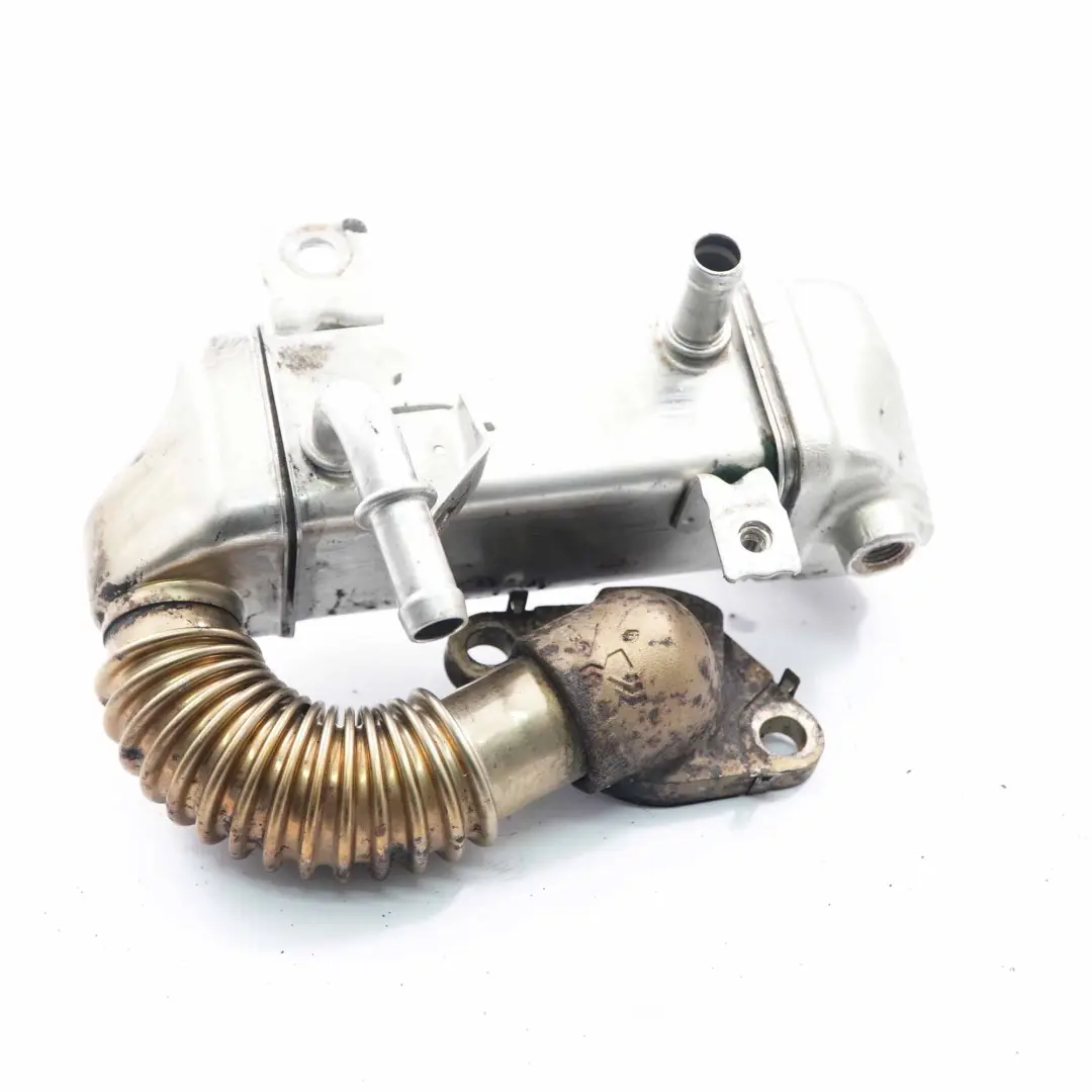 Cooler Renault Trafic III 1.6 DCI Diesel EGR Valve Exhaust to EGR with Part number 147350678R EGR Cooler Renault Trafic III 1.6 DCI Diesel EGR Valve Exhaust - SKU 147350678R - Part number 147350678R