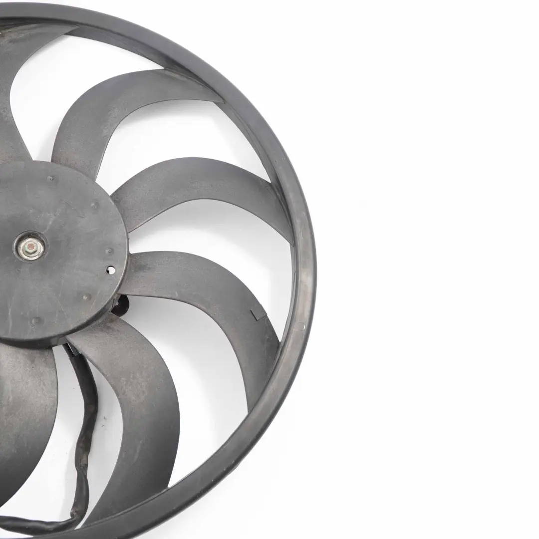 Boîtier de ventilateur de refroidissement pour moteur à essence pour Mini R50 R53 à propos du numéro de pièce 1475577 Mini R50 R53 Boîtier de ventilateur de refroidissement pour moteur à essence - SKU 1475577-1 - Numéro de pièce 1475577