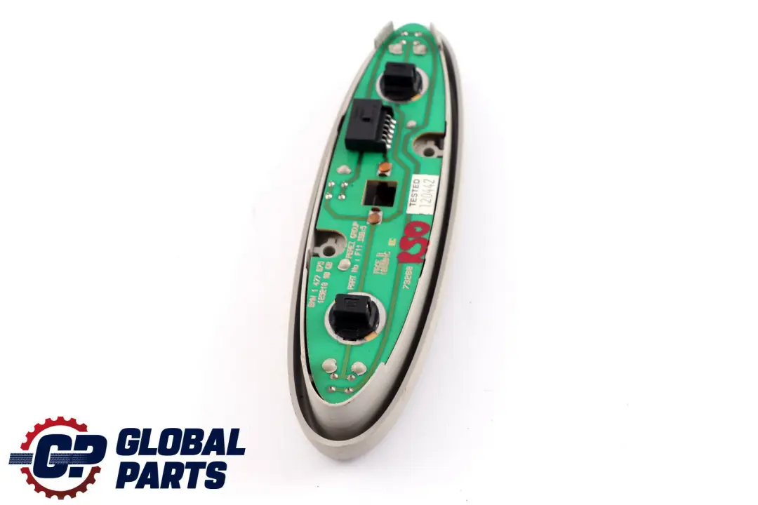 Luce Di Lettura Interna Posteriore Centrale per Mini Cooper R50 R53 con numero di parte 1477675 Mini Cooper R50 R53 Luce Di Lettura Interna Posteriore Centrale - SKU 1477675 - Numero di parte 1477675