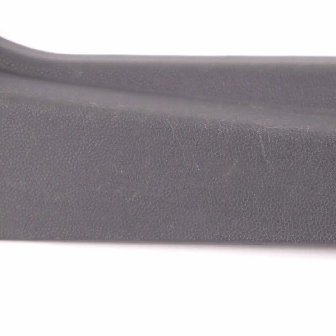 Embellecedor Lateral Delantero Derecho Tapa Patada Inferior para Mini R50 R53 con número de pieza 7139076 Mini R50 R53 Embellecedor Lateral Delantero Derecho Tapa Patada Inferior - SKU 1481883-2 - Número de pieza 7139076