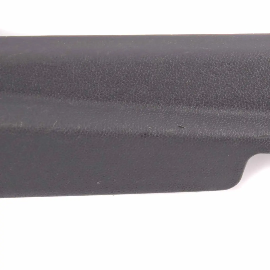 Mini R50 R53 Embellecedor Lateral Delantero Derecho Tapa Patada Inferior - SKU 1481883-2 - Número de pieza 7139076
