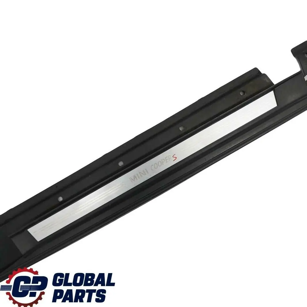 Listello Portiera Gonna Destro Nero per Mini Cooper S R53 con numero di parte 1491056 Mini Cooper S R53 Listello Portiera Gonna Destro Nero - SKU 1491056 - Numero di parte 1491056