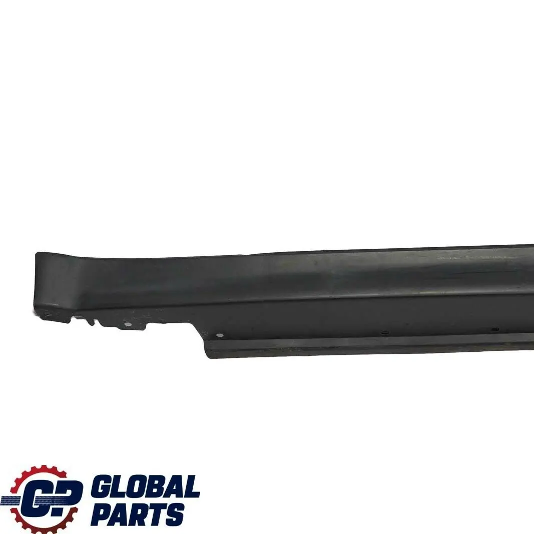 Bas de Porte Seu Droite Noir pour Mini Cooper S R53 à propos du numéro de pièce 1491056 Mini Cooper S R53 Bas de Porte Seu Droite Noir - SKU 1491056 - Numéro de pièce 1491056