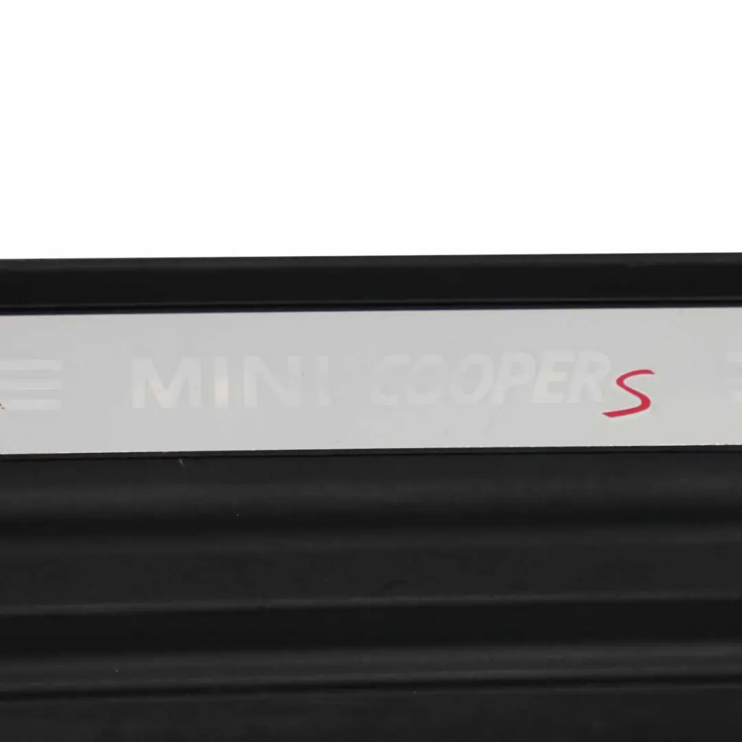 faldón lateral Cooper S revestimiento moldura umbral puerta izquierda para Mini R53 con número de pieza 1491057 Mini R53 faldón lateral Cooper S revestimiento moldura umbral puerta izquierda - SKU 1491057-2 - Número de pieza 1491057