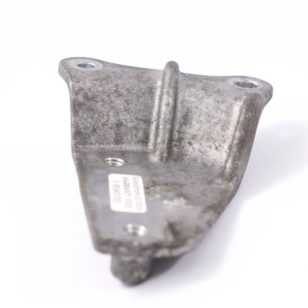 Holder Mount Mounting Bracket to Opel Vivaro Engine with Part number 149572548R Opel Vivaro Engine Holder Mount Mounting Bracket - SKU 149572548R - Part number 149572548R