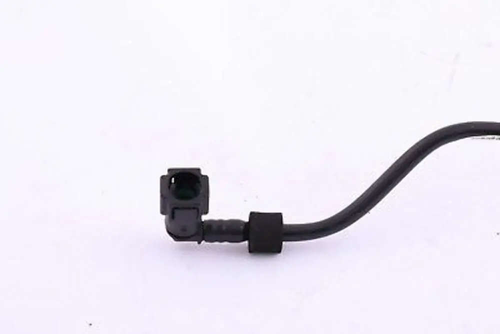 Breather Line Pipe to Mini Cooper S R52 R53 W11 Fuel Tank with Part number 1495834 Mini Cooper S R52 R53 W11 Fuel Tank Breather Line Pipe - SKU 1495834 - Part number 1495834