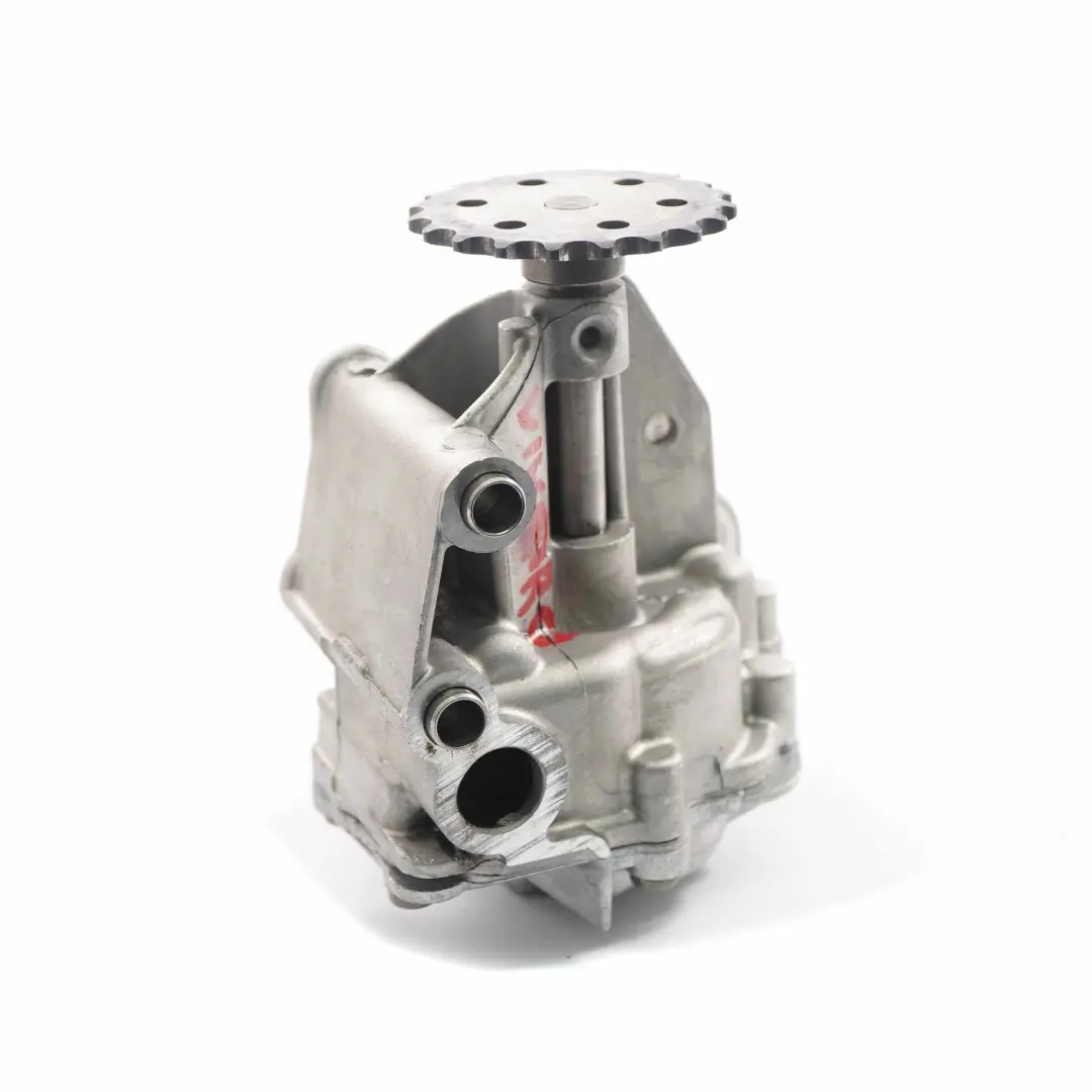 Oil Pump Lubrication Unit to Renault Trafic II 2.0 DCI Diesel Engine with Part number 150007465R Renault Trafic II 2.0 DCI Diesel Engine Oil Pump Lubrication Unit - SKU 150007465R - Part number 150007465R