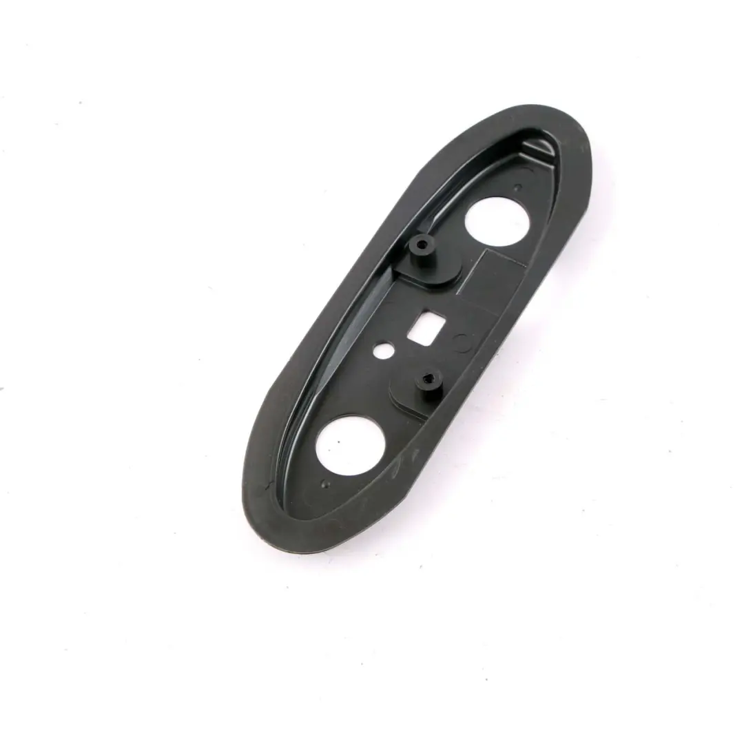 Mocowanie Uchwyt Lampki Oświetlenia do MINI R50 R53 o numerze 1503585 MINI R50 R53 Mocowanie Uchwyt Lampki Oświetlenia - SKU 1503585 - Numer Części 1503585