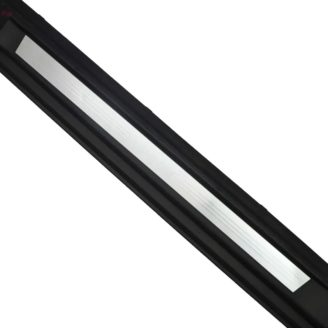 Cote Droite Noir/Noir pour Mini One R50 à propos du numéro de pièce 1505862 Mini One R50 Cote Droite Noir/Noir - SKU 1505862-1 - Numéro de pièce 1505862