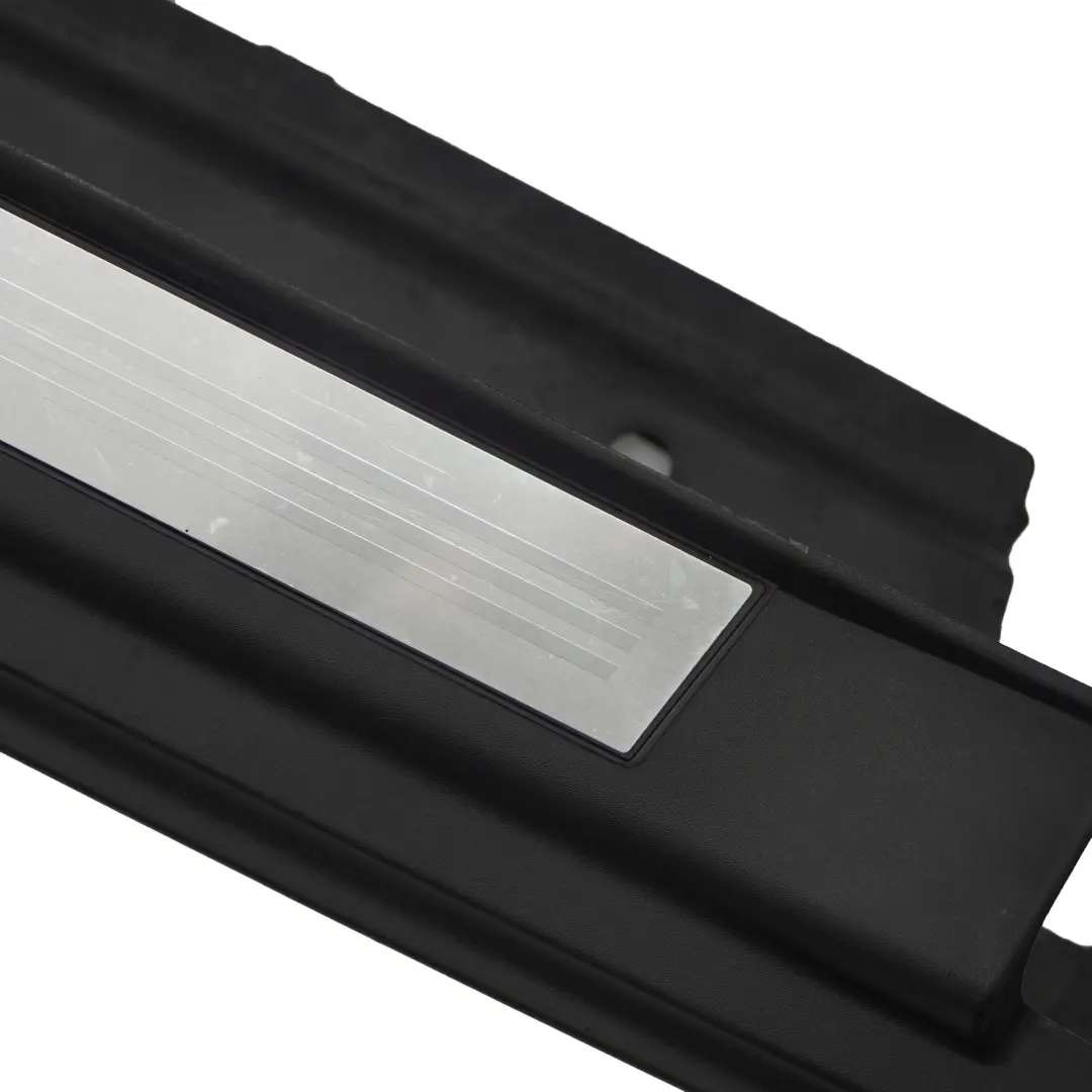 Faldon Lateral Panel Tapa Derecha Negro para Mini One R50 con número de pieza 1505862 Mini One R50 Faldon Lateral Panel Tapa Derecha Negro - SKU 1505862-1 - Número de pieza 1505862