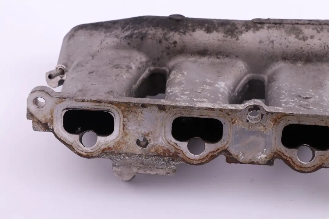 Aluminium Air Inlet Intake Manifold to Mini Cooper S R52 R53 with Part number 1524533 Mini Cooper S R52 R53 Aluminium Air Inlet Intake Manifold - SKU 1524533 - Part number 1524533