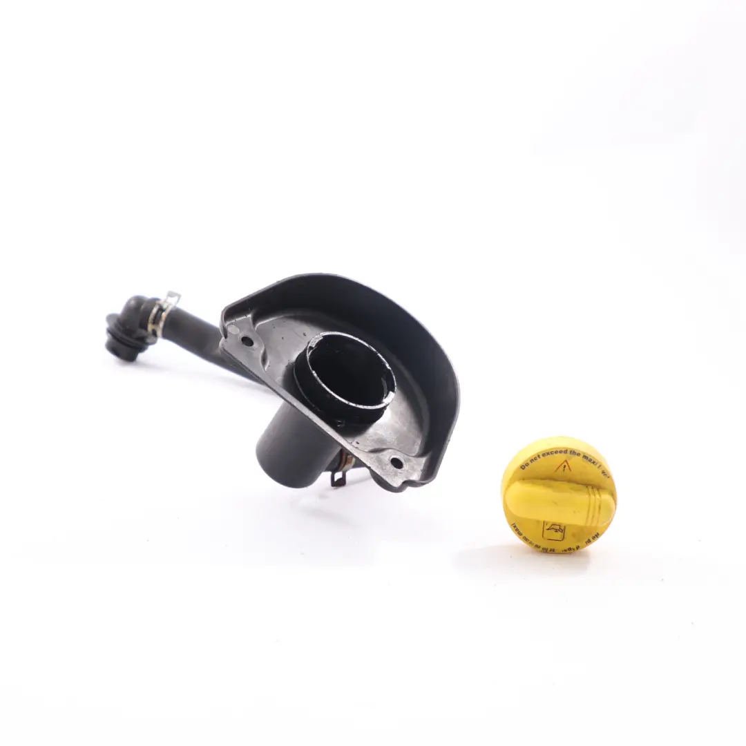 Tubo del cuello de llenado diesel para Renault Trafic III Vivaro B dCi con número de pieza 152581557R Renault Trafic III Vivaro B dCi Tubo del cuello de llenado diesel - SKU 152581557R - Número de pieza 152581557R