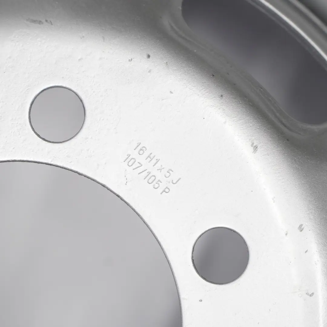 Iveco Daily Wheel Steel Rim 16 inch 16H1x5J 107/105 P 115 15486 - SKU 15412 - Part number 15412