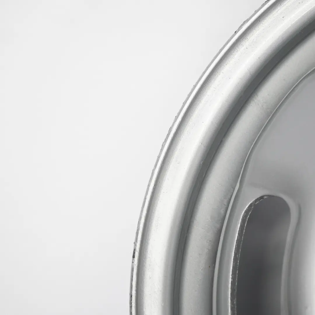 Jante Acier 16 pouces 16H1x5J 107/105 P 115 15486 pour Iveco Daily à propos du numéro de pièce 15412 Iveco Daily Jante Acier 16 pouces 16H1x5J 107/105 P 115 15486 - SKU 15412 - Numéro de pièce 15412