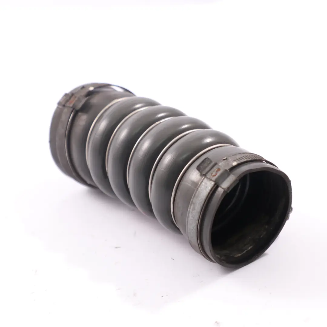 Tubo aspirazione aria 8V516N650BC per Ford Fiesta MK7 1.6 TDCI Turbo Intercooler con numero di parte 1547331 Ford Fiesta MK7 1.6 TDCI Turbo Intercooler Tubo aspirazione aria 8V516N650BC - SKU 1547331 - Numero di parte 1547331