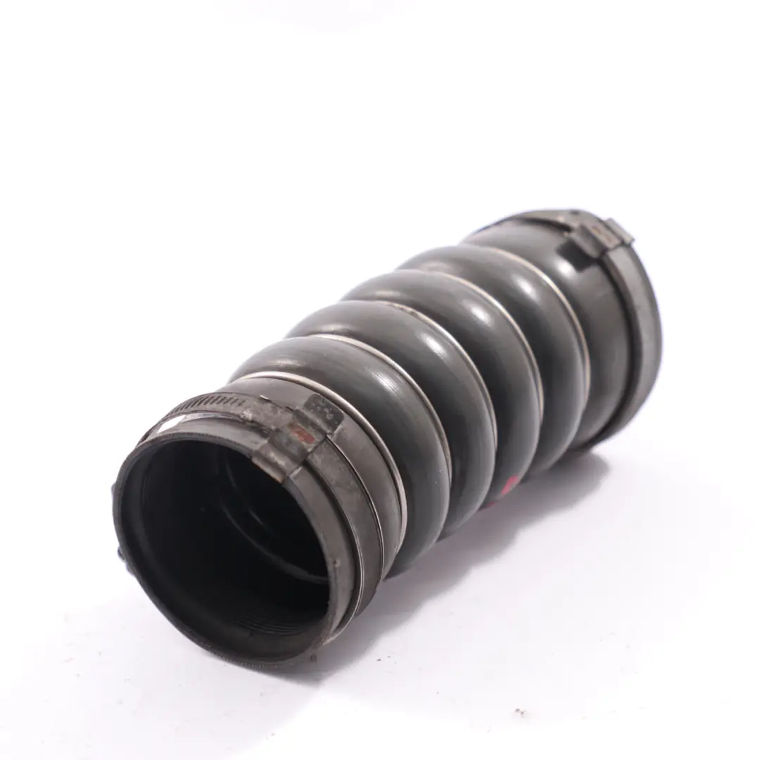 Intake Hose Pipe 8V516N650BC to Ford Fiesta MK7 1.6 TDCI Turbo Intercooler Air with Part number 1547331 Ford Fiesta MK7 1.6 TDCI Turbo Intercooler Air Intake Hose Pipe 8V516N650BC - SKU 1547331 - Part number 1547331