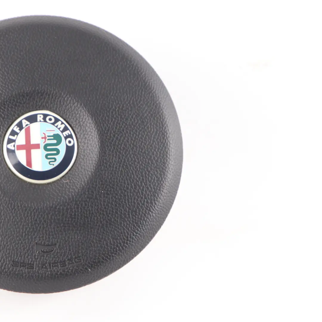 Steering Wheel Airbag Driver's Side Air Bag to Alfa Romeo 159 Brera with Part number 156061211 Alfa Romeo 159 Brera Steering Wheel Airbag Driver's Side Air Bag - SKU 156061211 - Part number 156061211
