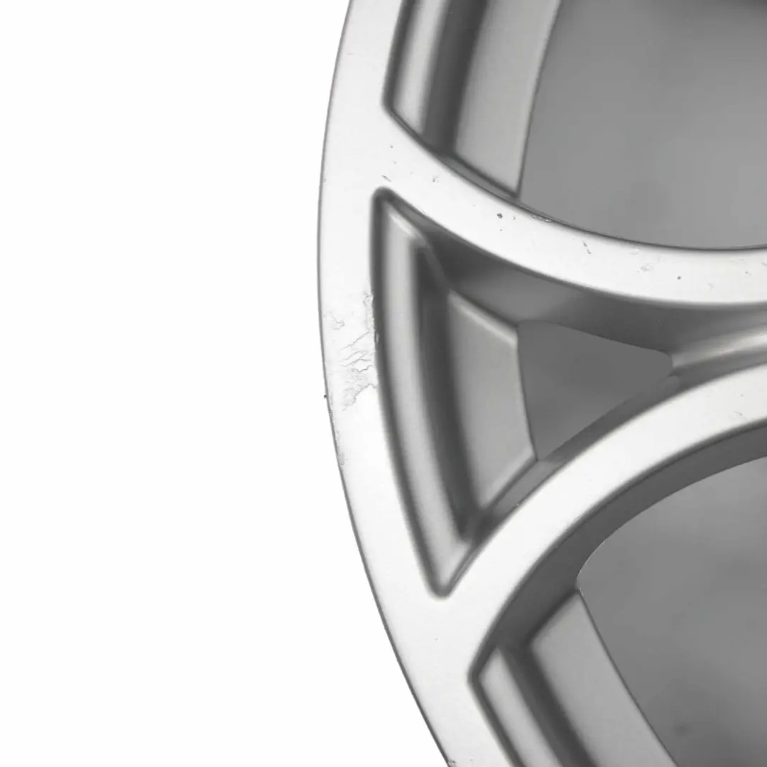 Silberne Leicht metall felge 18" 8J ET:41 für Alfa Romeo 159 Brera mit Teilenummer 156071309 Alfa Romeo 159 Brera Silberne Leicht metall felge 18" 8J ET:41 - SKU 156071309-1 - Teilenummer 156071309