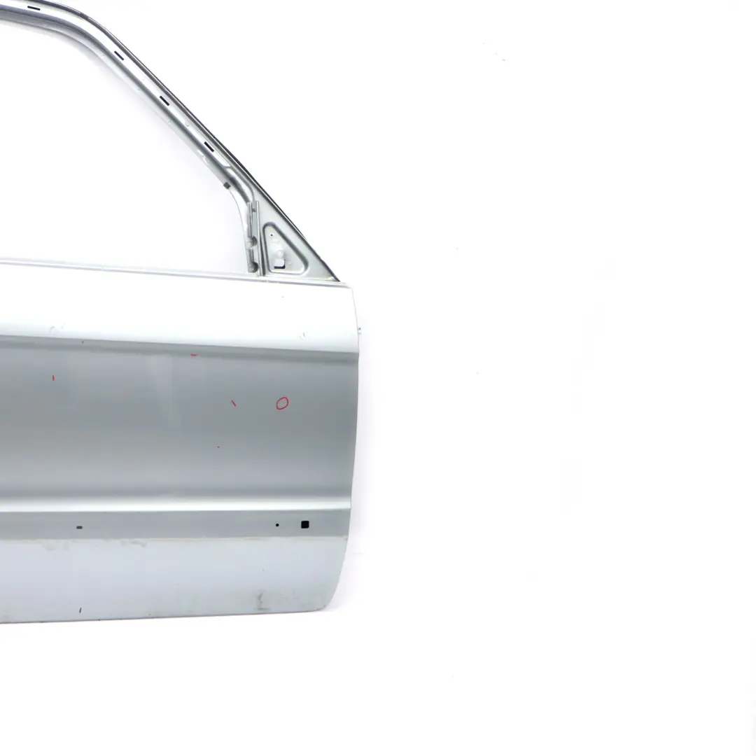 Puerta Delantera Derecha Cubrepuerta Shell Moondust Silver - ZJ para Ford S-Max con número de pieza 1572631 Ford S-Max Puerta Delantera Derecha Cubrepuerta Shell Moondust Silver - ZJ - SKU 1572631-MDS - Número de pieza 1572631