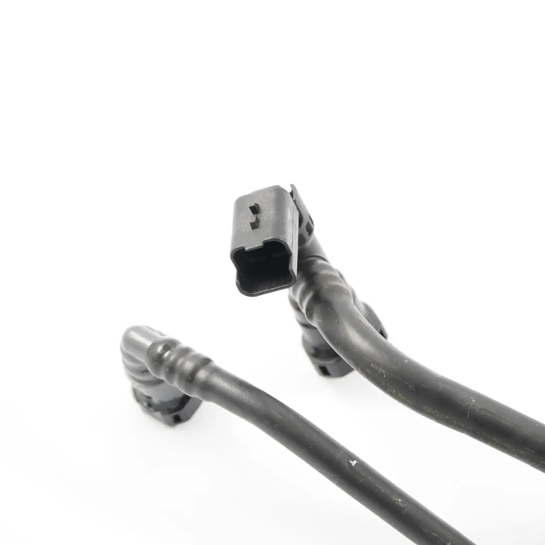 Pipe Hose to Peugeot Partner 1.6 HDi Diesel Fuel Line with Part number 1574EL Peugeot Partner 1.6 HDi Diesel Fuel Line Pipe Hose - SKU 1574EL - Part number 1574EL