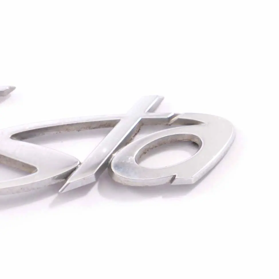 Emblema bagagliaio posteriore Scritte sul portellone posteriore per Ford Fiesta MK7 con numero di parte 1580683 Ford Fiesta MK7 Emblema bagagliaio posteriore Scritte sul portellone posteriore - SKU 1580683 - Numero di parte 1580683