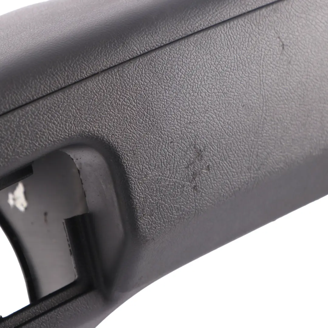 Boczek Drzwi Prawy Przód do Fiat Ducato Peugeot Boxer o numerze 1606915280 Fiat Ducato Peugeot Boxer Boczek Drzwi Prawy Przód - SKU 1606915280 - Numer Części 1606915280