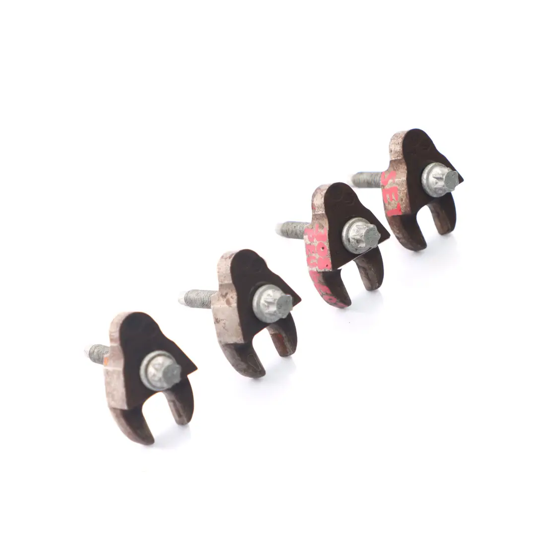 Morsetto serraggio ganascia iniettore Set Peugeot 308 1.6 HDI Diesel - SKU 1613181280 - Numero di parte 1613181280