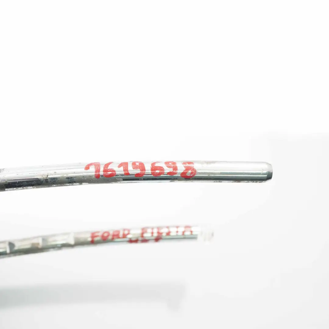 Poggiatesta Ford Fiesta CB1 Sedile anteriore sinistro destro Poggiatesta pelle per con numero di parte 1619698 Poggiatesta Ford Fiesta CB1 Sedile anteriore sinistro destro Poggiatesta pelle - SKU 1619698 - Numero di parte 1619698