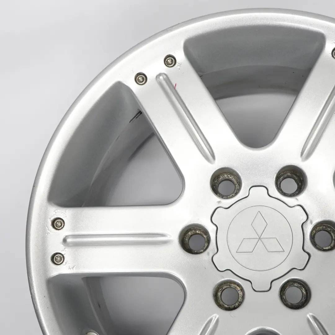Silber Leicht metall felge 18" ET:46 8.5J für Mitsubishi Shogun Pajero mit Teilenummer 16388546Z2 Mitsubishi Shogun Pajero Silber Leicht metall felge 18" ET:46 8.5J - SKU 16388546Z2 - Teilenummer 16388546Z2