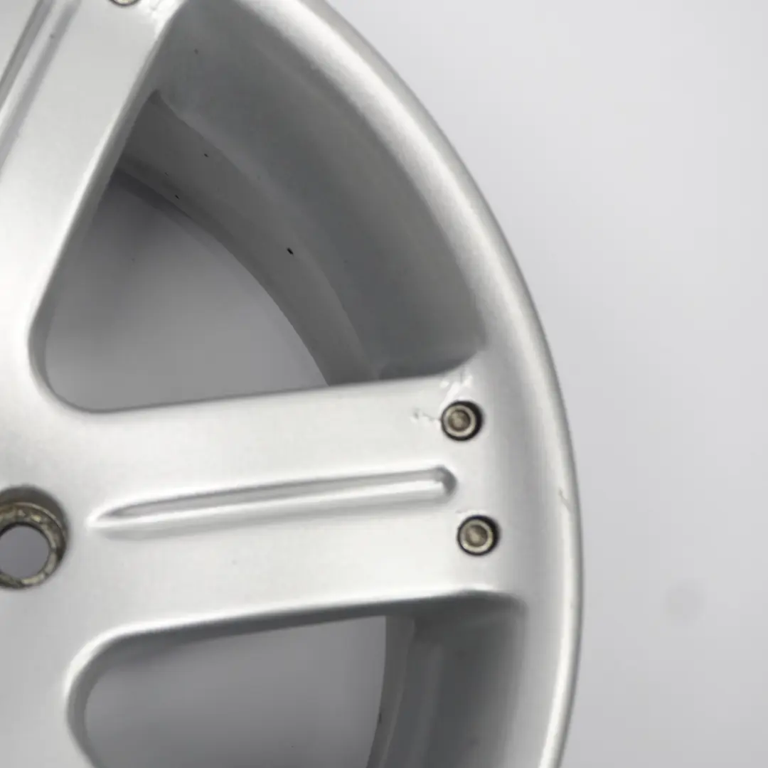 Mitsubishi Shogun Pajero Srebrna Felga Aluminiowa 18" ET:46 8.5J - SKU 16388546Z2 - Numer Części 16388546Z2