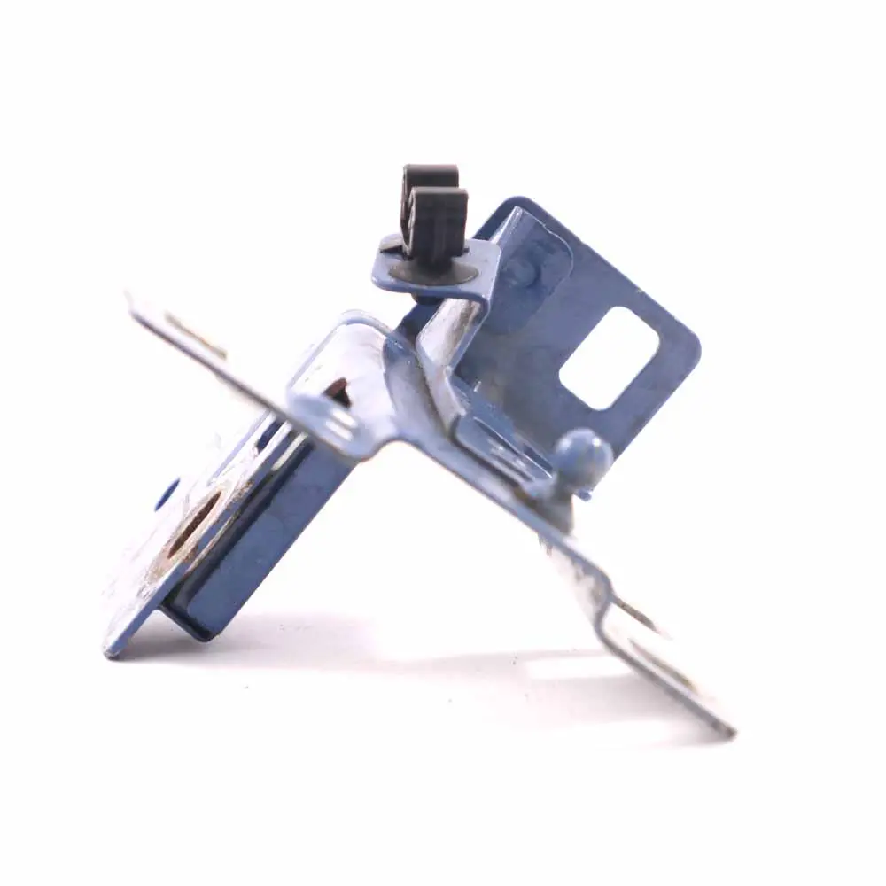 Soporte de faro delantero derecho Renault Trafic III para con número de pieza 165527993R Soporte de faro delantero derecho Renault Trafic III - SKU 165527993R - Número de pieza 165527993R