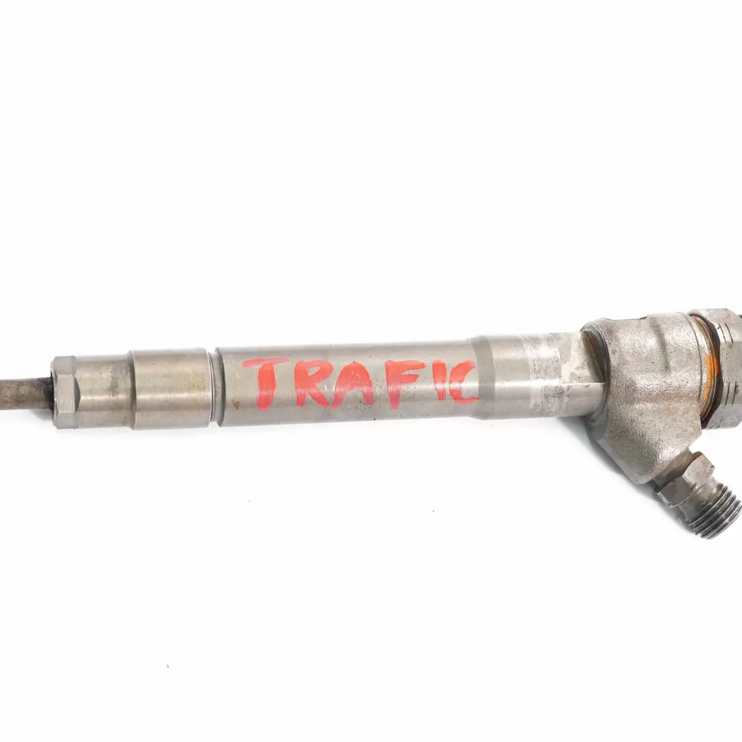 Injector H8201055367 to Renault Trafic 3 Vauxhall Vivaro B 1.6 DCI Diesel Fuel with Part number 166105302R Renault Trafic 3 Vauxhall Vivaro B 1.6 DCI Diesel Fuel Injector H8201055367 - SKU 166105302R - Part number 166105302R