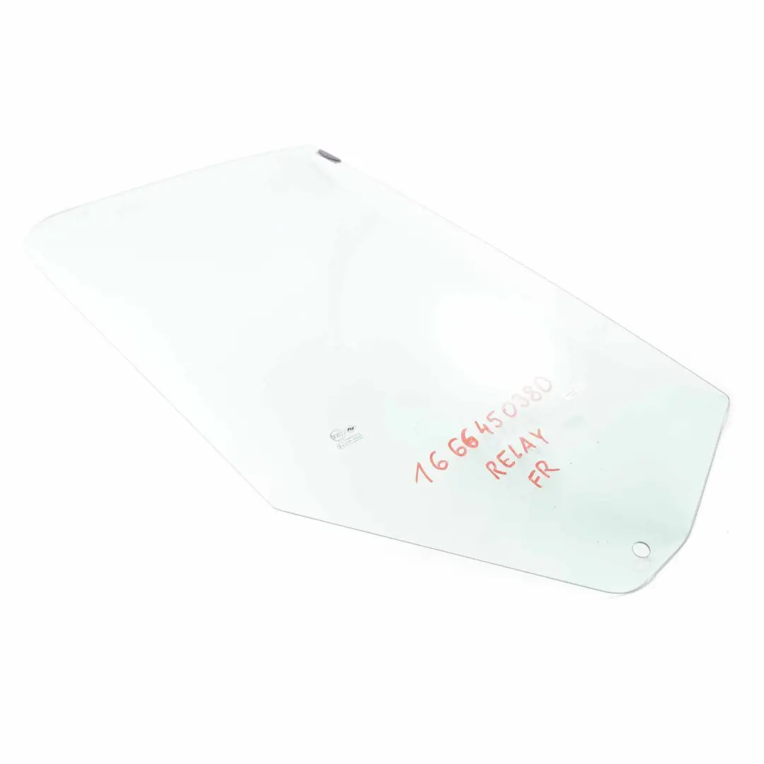 Cristal lateral Fiat Ducato Peugeot Boxer Puerta Delantera Derecha para con número de pieza 1666450380 Cristal lateral Fiat Ducato Peugeot Boxer Puerta Delantera Derecha - SKU 1666450380 - Número de pieza 1666450380