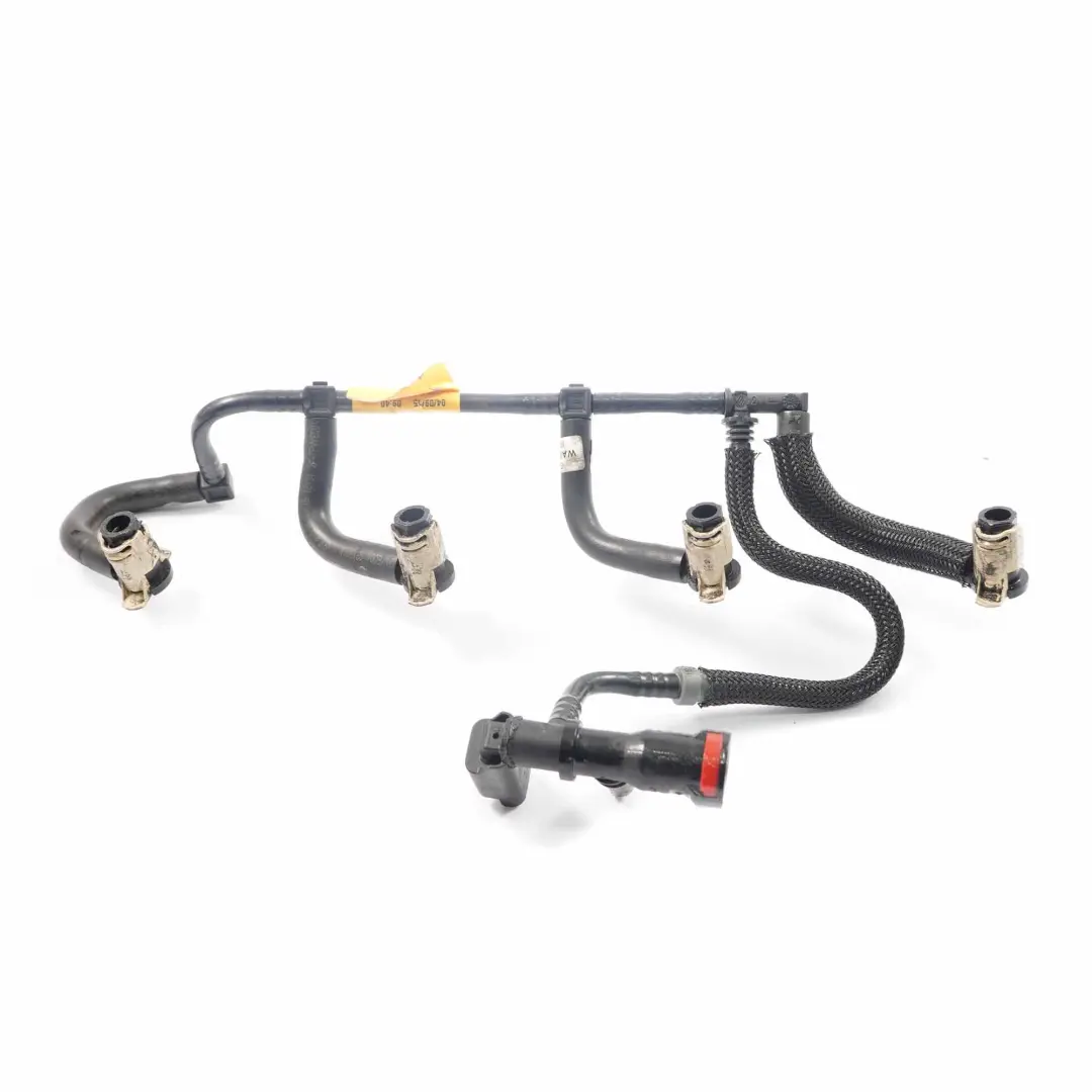 OM607 Fuel Feed Return Line Pipe Hose to Mercedes W176 C117 with Part number 166714557R Mercedes W176 C117 OM607 Fuel Feed Return Line Pipe Hose - SKU 166714557R - Part number 166714557R
