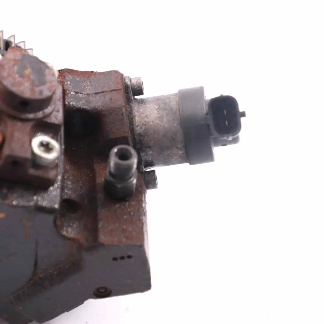 Hoch Druck Einspritz Pumpe für Renault Trafic III Vivaro B 1.6 Dci mit Teilenummer 167008960R Renault Trafic III Vivaro B 1.6 Dci Hoch Druck Einspritz Pumpe - SKU 167008960R - Teilenummer 167008960R