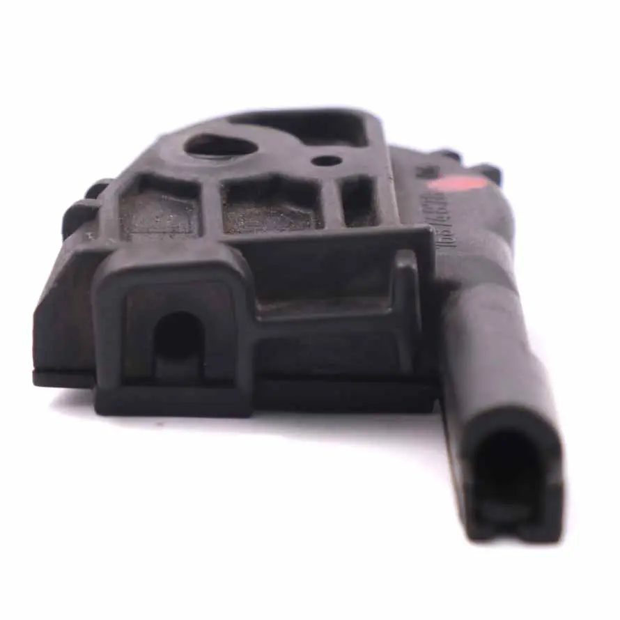 Pasacables Izquierda Puerta Corredera Guía Canal para Mercedes W447 con número de pieza 16874878 Mercedes W447 Pasacables Izquierda Puerta Corredera Guía Canal - SKU 16874878 - Número de pieza 16874878