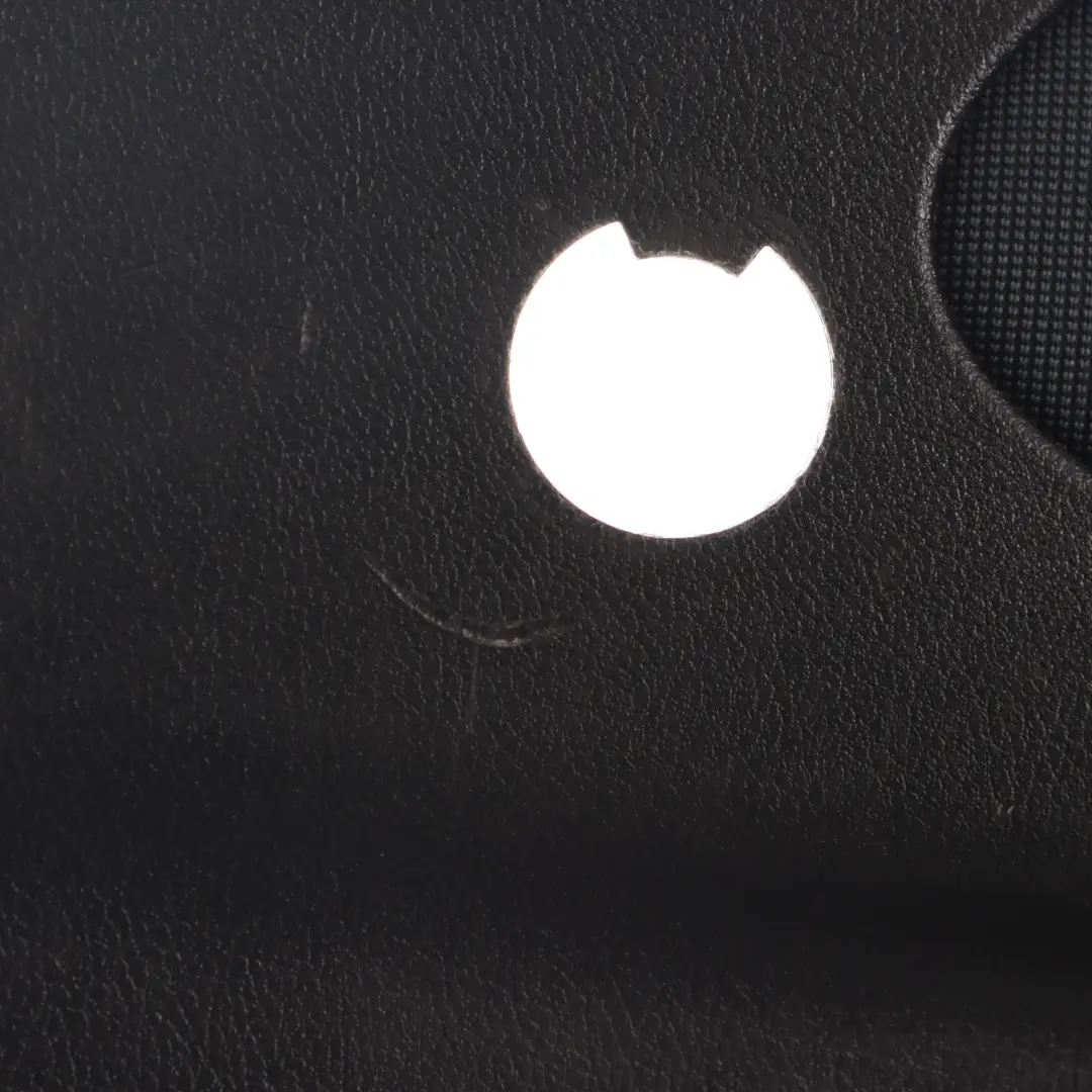 Türkarte hinten rechts Trim Panel Abdeckung schwarz Stoff für Ford Galaxy mit Teilenummer 1695157 Ford Galaxy Türkarte hinten rechts Trim Panel Abdeckung schwarz Stoff - SKU 1695157 - Teilenummer 1695157