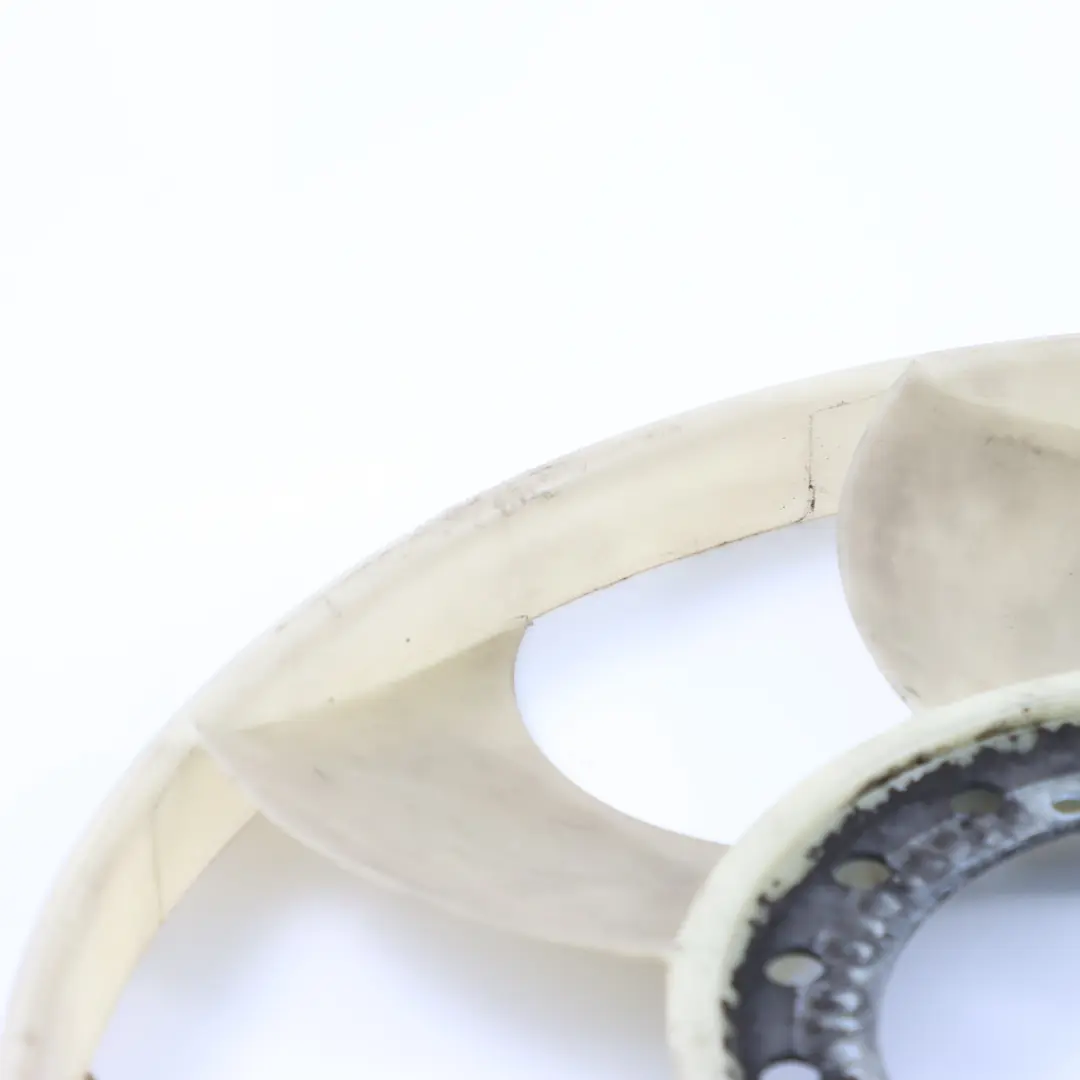 Motore Radiatore Ventola Lama Viscosa per Ford Transit Mk7 Diesel con numero di parte 1695329 Ford Transit Mk7 Diesel Motore Radiatore Ventola Lama Viscosa - SKU 1695329-1 - Numero di parte 1695329